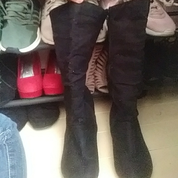 Boots - Picture 2 of 2